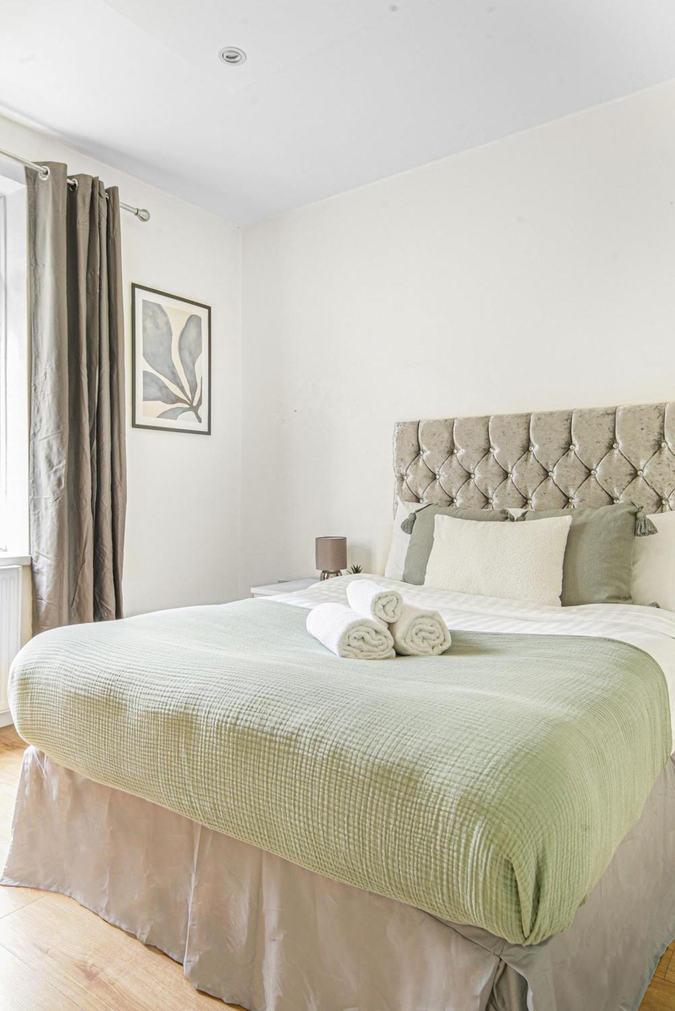 Paddington - 2Br With Balcony - Cityapartmentstay Λονδίνο Εξωτερικό φωτογραφία